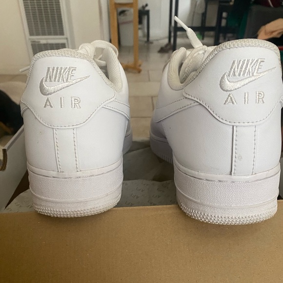 MENS Airforce One’s-size 13 - Picture 4 of 6